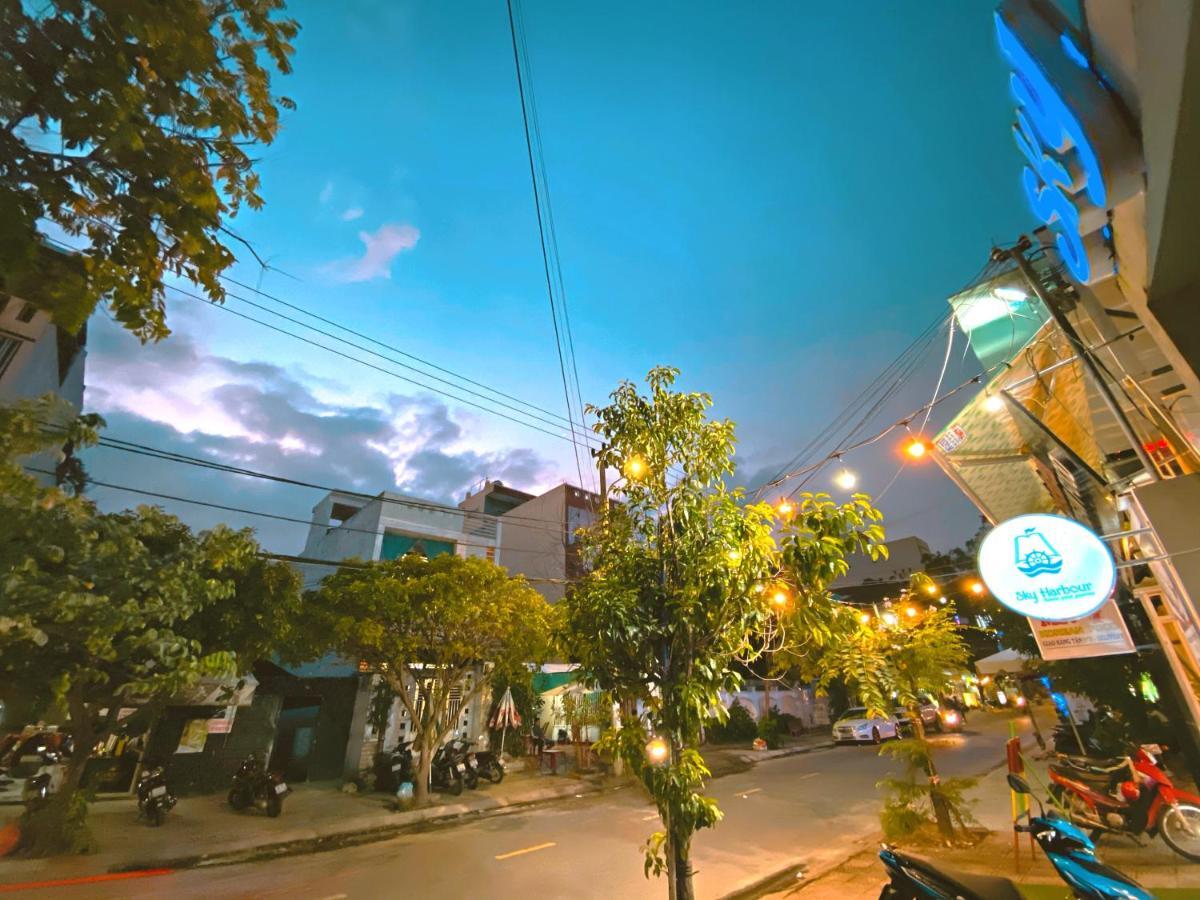 Sky Harbour Hostel Дананг Экстерьер фото