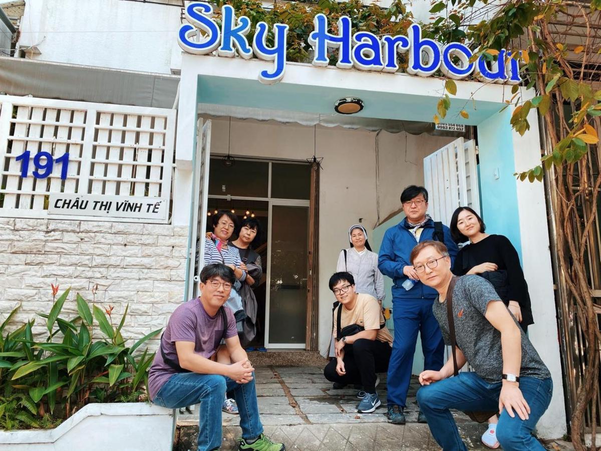 Sky Harbour Hostel Дананг Экстерьер фото